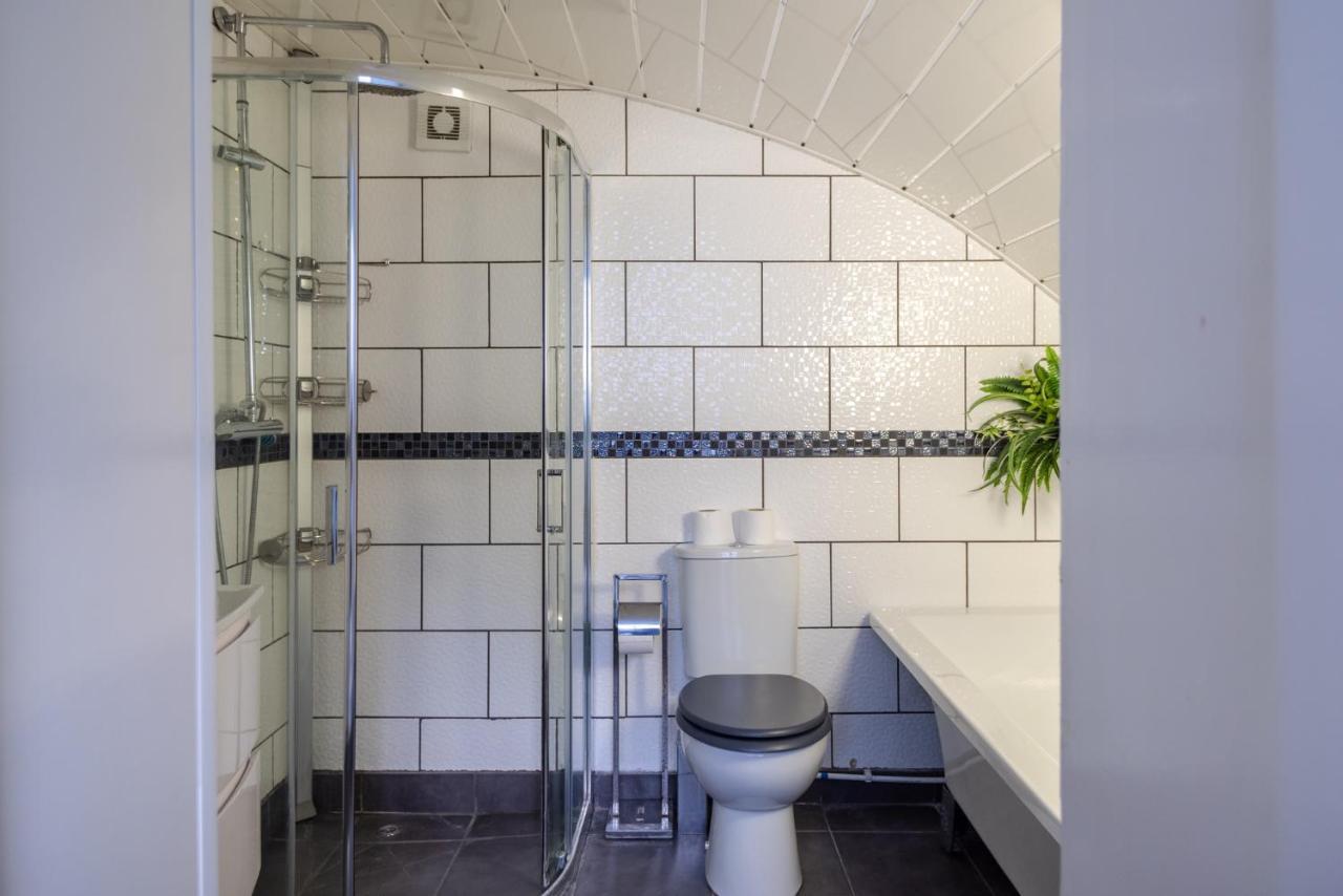 Spacious 2 Bedroom Apartment In Camden London Eksteriør billede