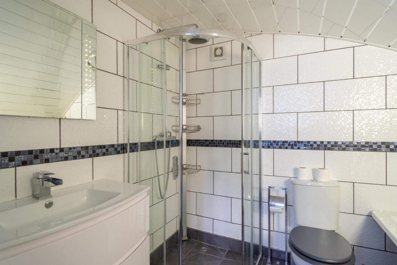 Spacious 2 Bedroom Apartment In Camden London Eksteriør billede